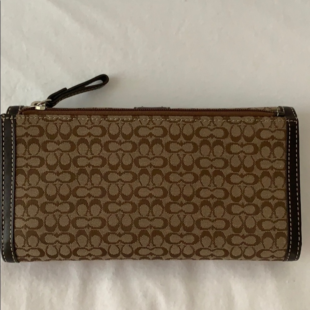 Wallet - Picture 2 of 6